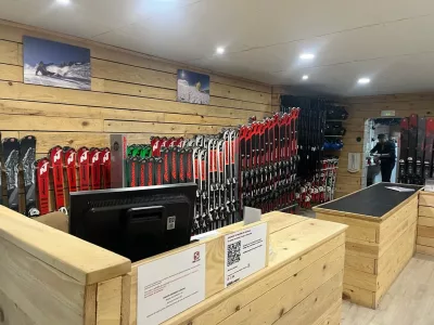 Tienda preparada para la nueva temporada